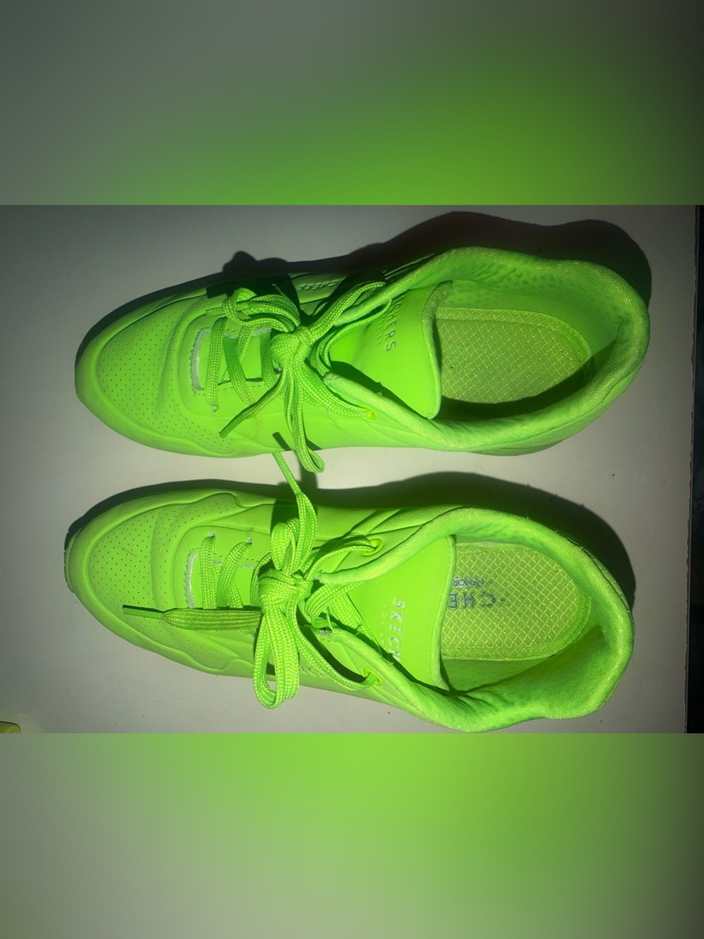 Skechers Neon Lime Women's Athletic Lace-Up Sneakers